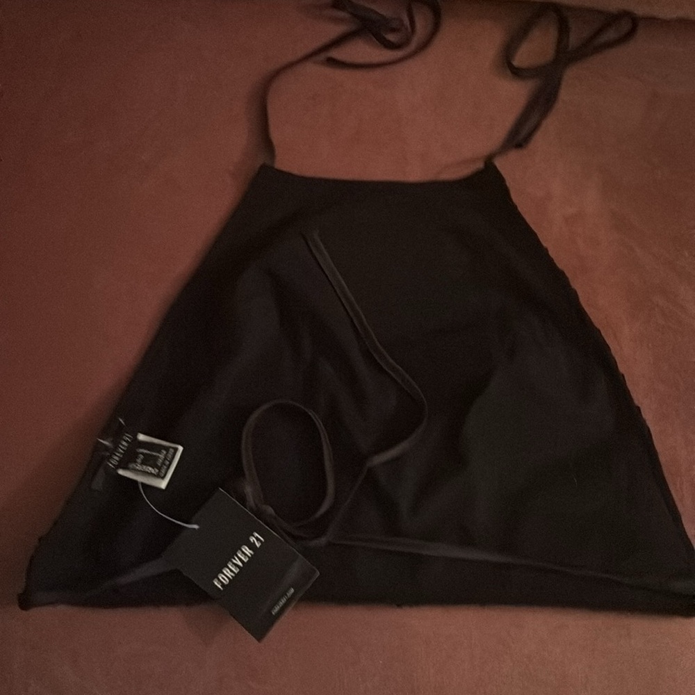 sequence top, with tags, never worn - Picture 2 of 3
